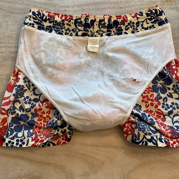 Soobaya Hawaiian Tropical Print Swim Trunks - Picture 7 of 8